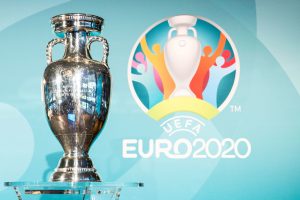 Les infos du jour : l’Euro officiellement reporté, les plans de l’UEFA s’affinent