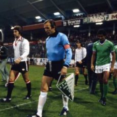 Review : ASSE 1-1 Manchester United (1977-1978)