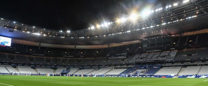 Emmanuel Macron fixe les dates pour le retour des supporters dans les stades